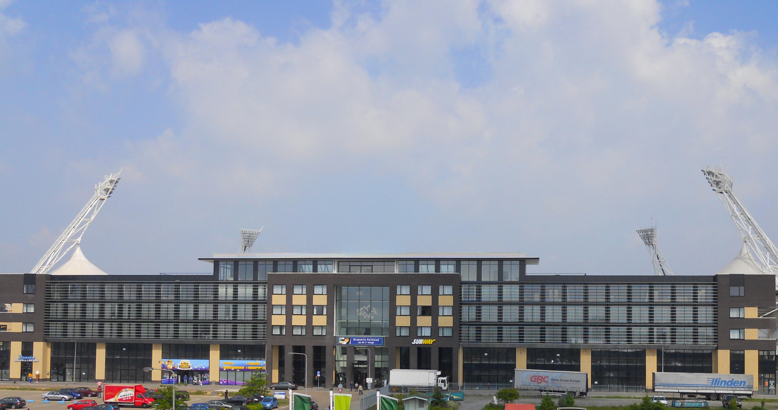 Fletcher Hotel-Restaurant Parkstad- Zuid Limburg ケルクラーデ エクステリア 写真