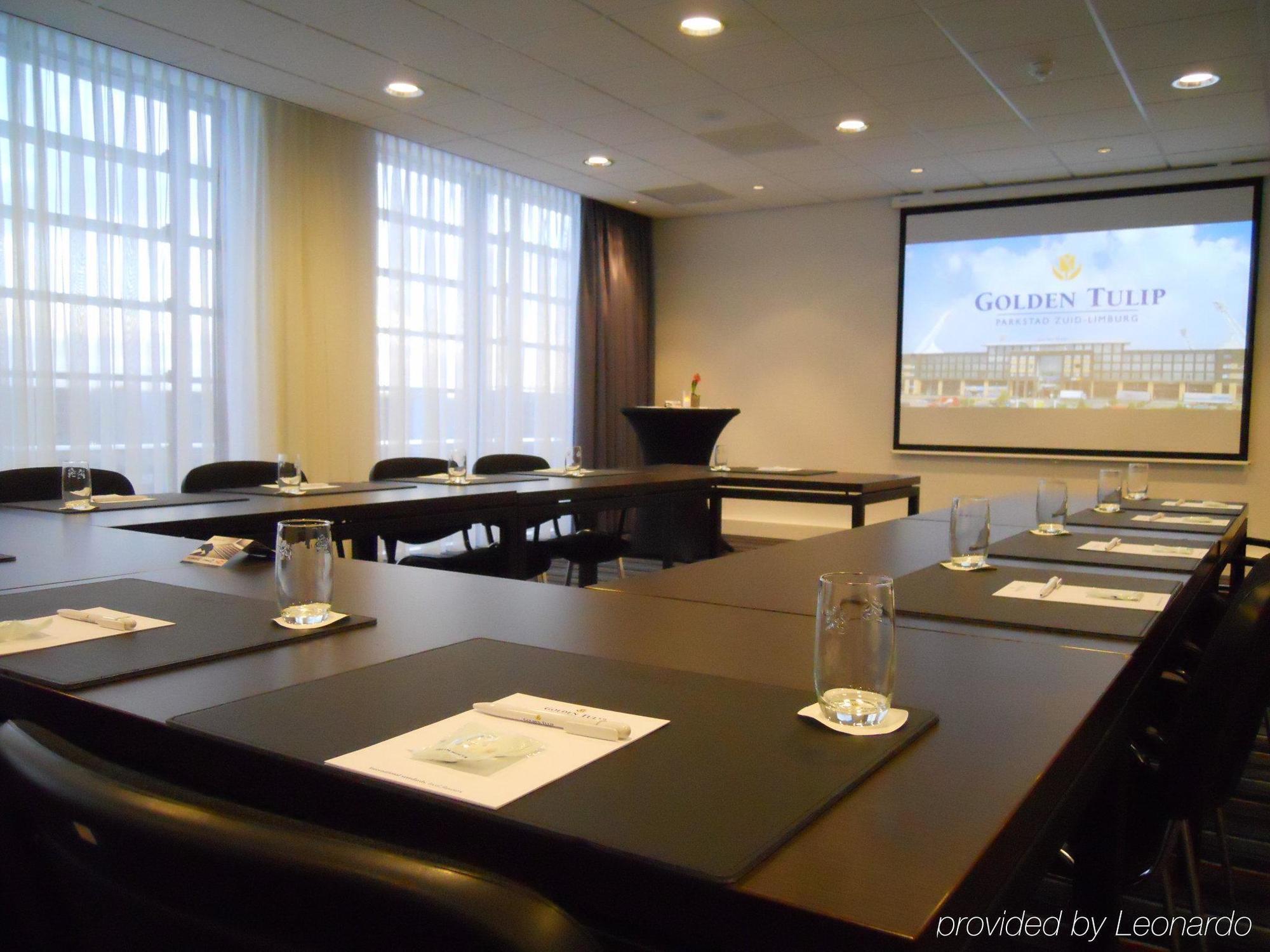 Fletcher Hotel-Restaurant Parkstad- Zuid Limburg ケルクラーデ エクステリア 写真